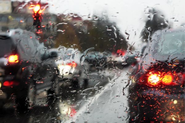 Conducir con lluvia en Ávila taller rubenpa