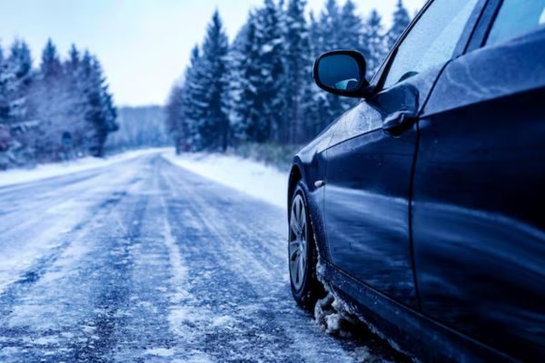 Prepara tu coche antes de viajes largos en invierno