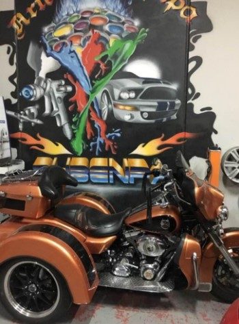 Servicio de chapa y pintura en Ávila ejemplo moto